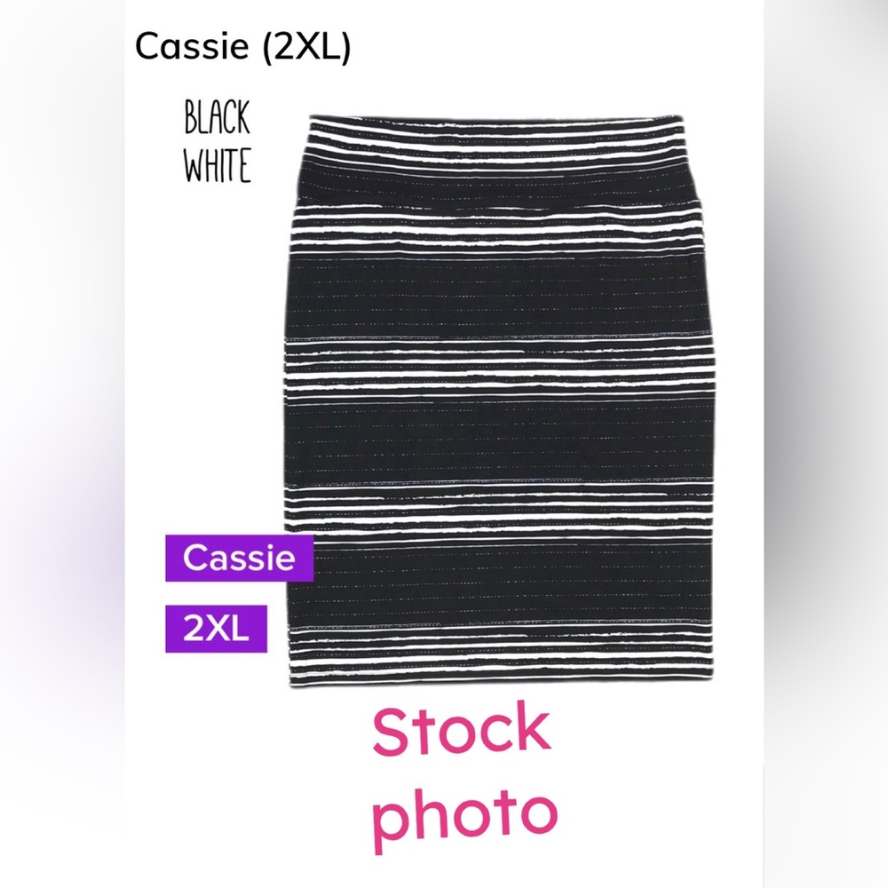 Lularoe black & white 2Xl Cassie Skirt NEW